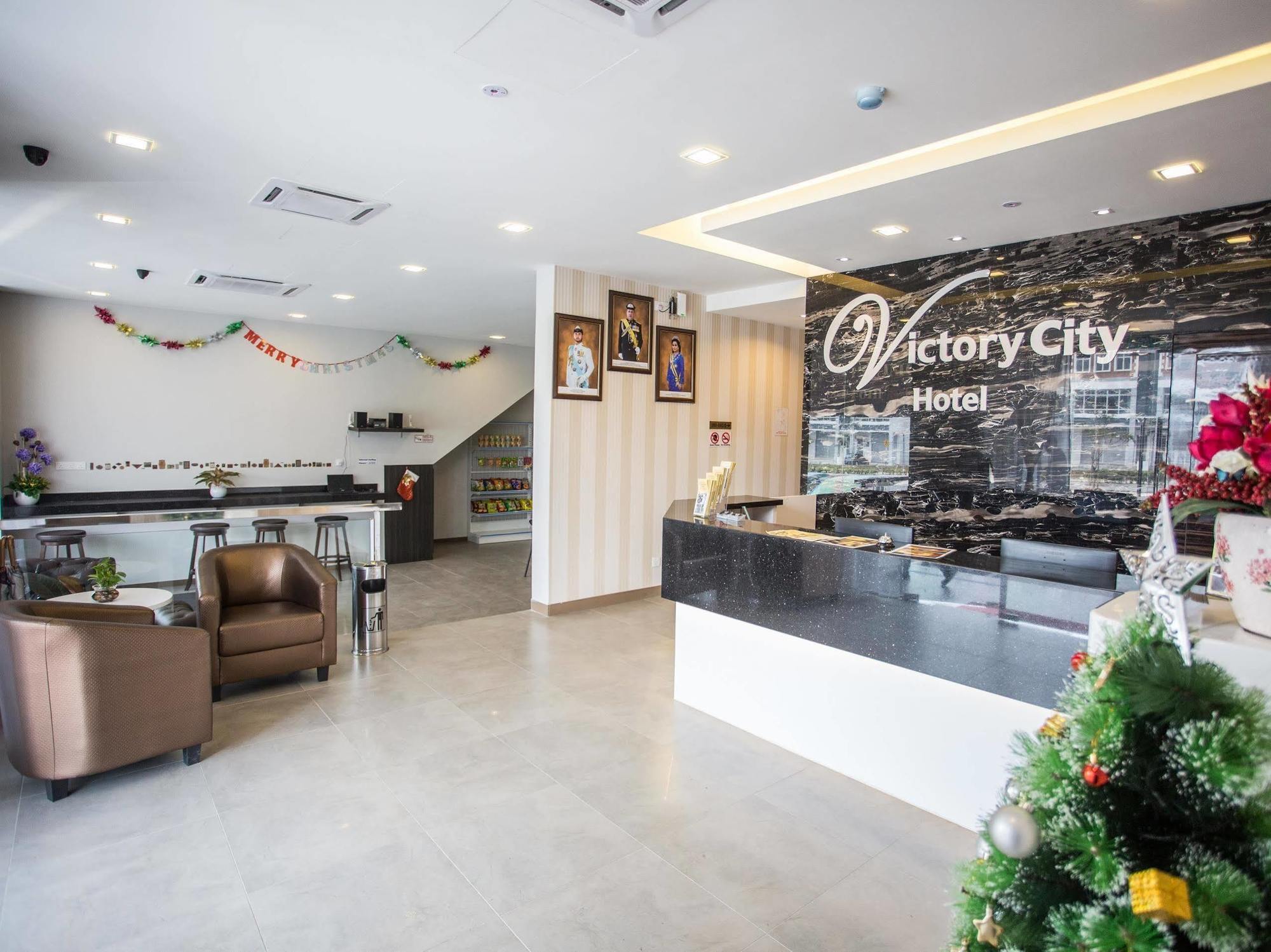 Hotel Zamburger Victory City Джохор-Бару Экстерьер фото