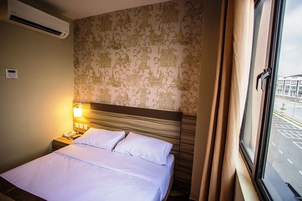Hotel Zamburger Victory City Джохор-Бару Экстерьер фото